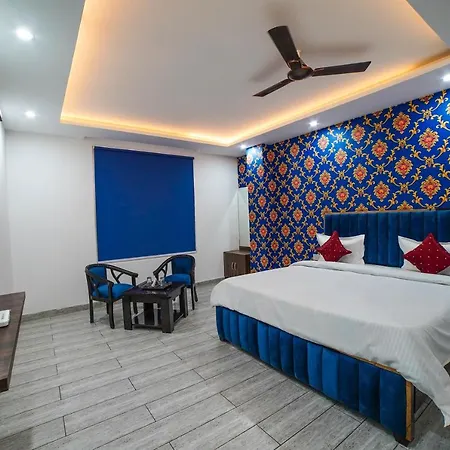 Hotel Red Apple Near Railway Station Chandigarh Exterior photo