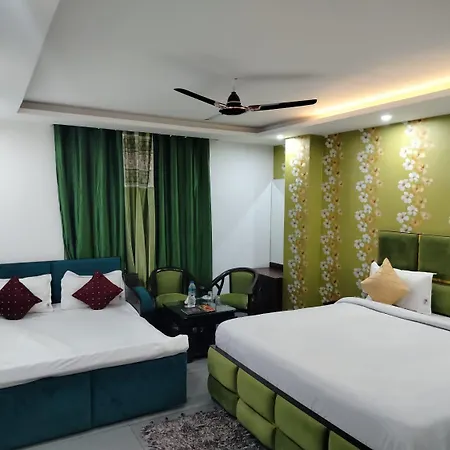 Hotel Red Apple Near Railway Station Chandigarh Exterior photo
