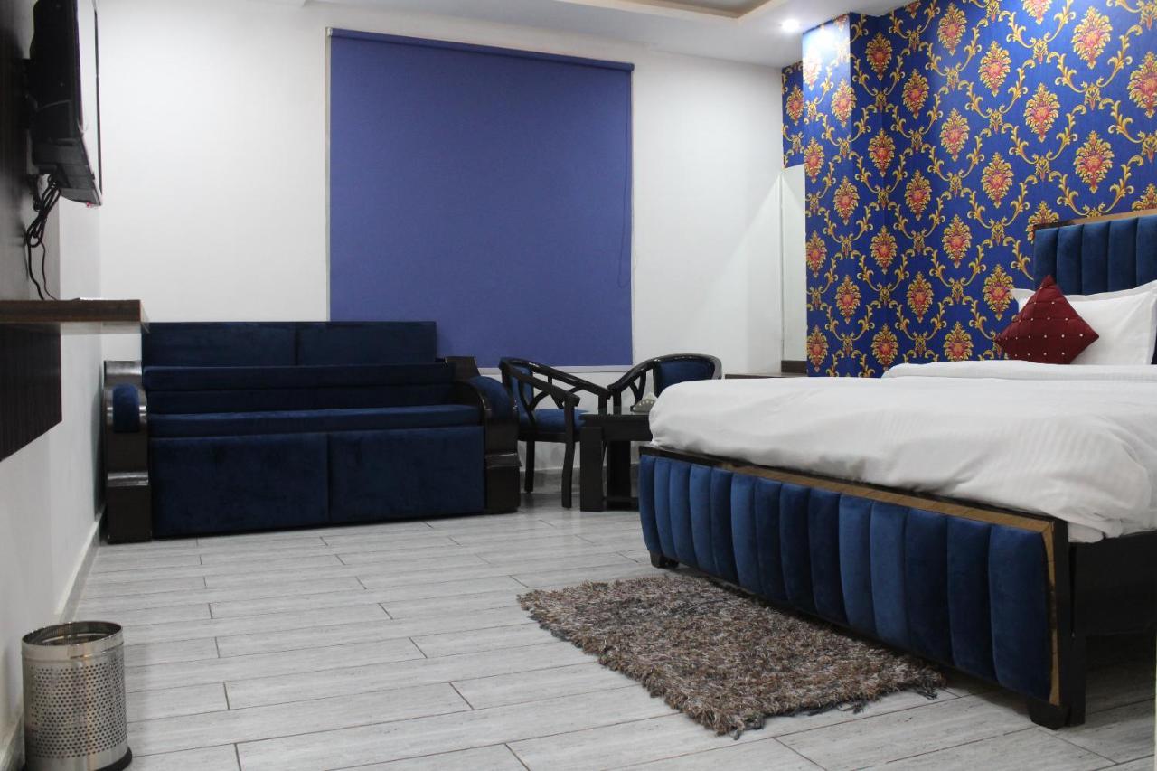 Red Apple Near Railway Station 3* Chandigarh